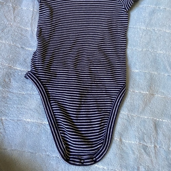Gap baby boy  onesie with  two pants - Picture 7 of 7